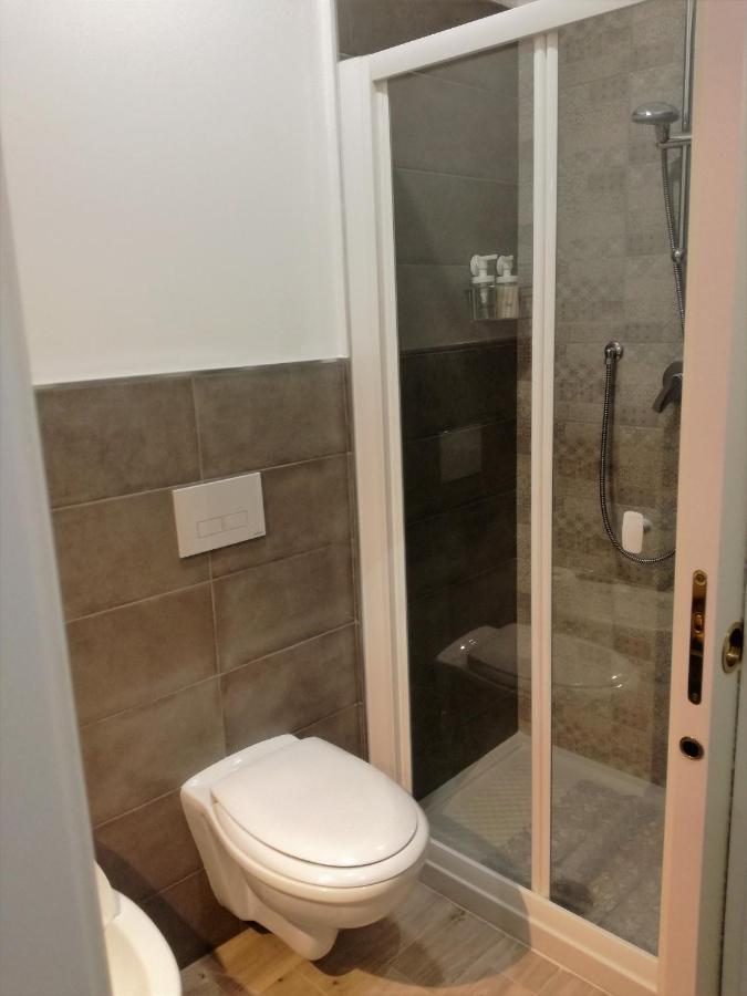 פוליניו B&B Casa Lilli מראה חיצוני תמונה