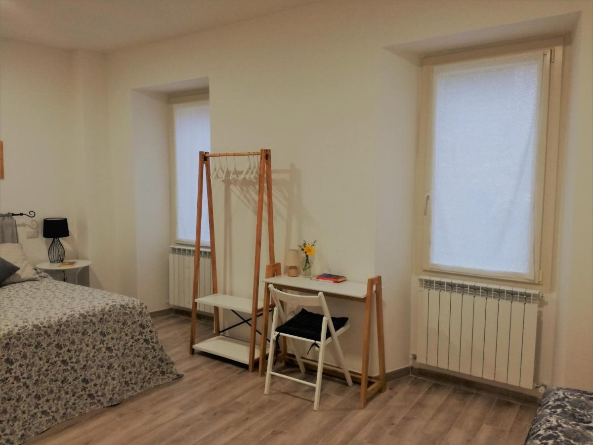 פוליניו B&B Casa Lilli מראה חיצוני תמונה